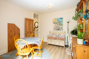 Dining room- click for photo gallery